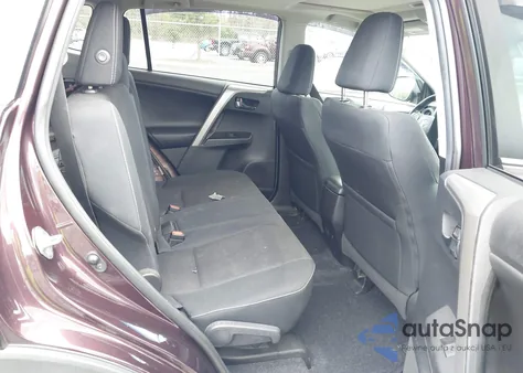 2018 Toyota Rav4 Xle z USA, uszkodzony, nr VIN 2T3RFREV1JW736845